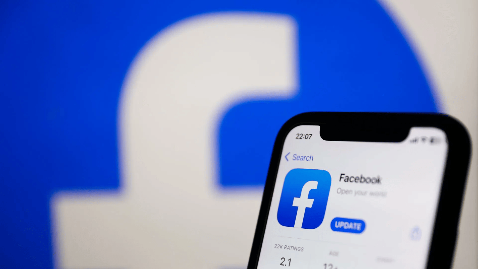 Facebook News Deprecation in Europe