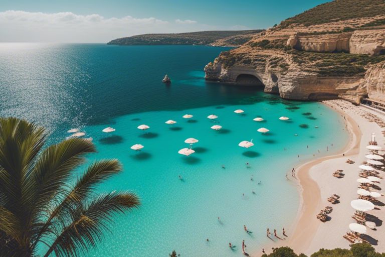 Ein sonnendurchflutetes Abenteuer entlang der malerischen Küste Maltas, während wir die Top 5 Strände enthüllen, um Ihre Sonnenwünsche zu befriedigen. Von sandigen Paradiesen bis zu versteckten Buchten bietet Malta eine vielfältige Auswahl atemberaubender Strände, die jeden Strandliebhaber ansprechen. Mit kristallklarem Wasser und goldenem Sand bieten diese Strände die perfekte Kulisse, um die mediterrane Sonne zu genießen. Ob Sie schwimmen, schnorcheln oder sich sonnen möchten, unsere Liste wird Sie zu den ultimativen Strandzielen in Malta führen.