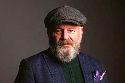 Stephen Crystal: A Leader in the Gaming Industry 10 Stephen Crystal: A Leader in the Gaming Industry