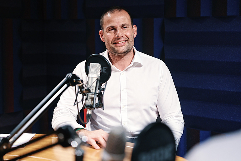 Prime Minister urges release of 17 Black inquiry report