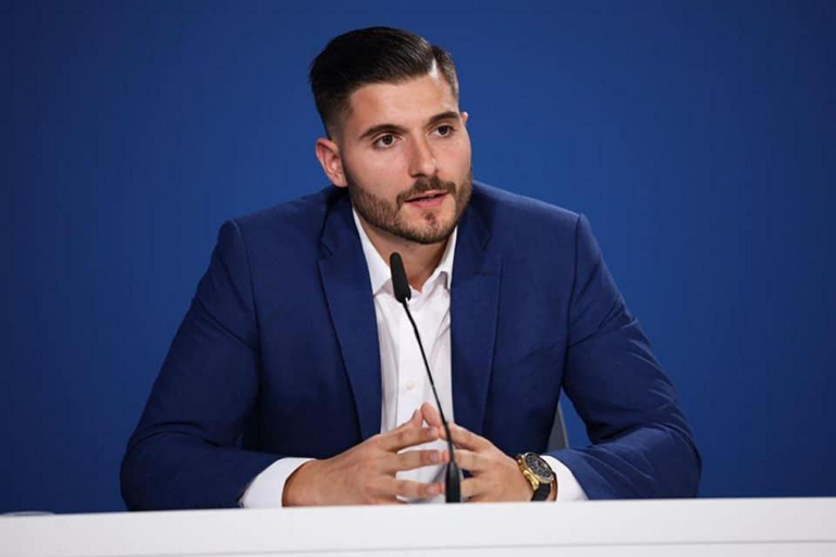 Alex Borg refuses apology over Fort Chambray claims