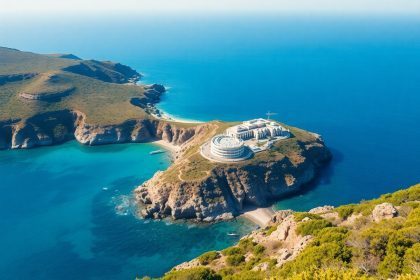 Comino's Future - Preservation or Profit? 16 Comino's Future - Preservation or Profit?