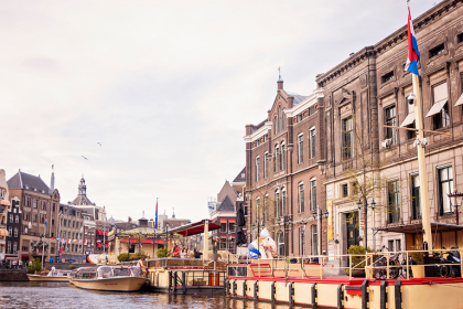 Niederländischer Regulierer modernisiert Governance und Aufsicht 11 Dutch regulator restructures to improve oversight and governance