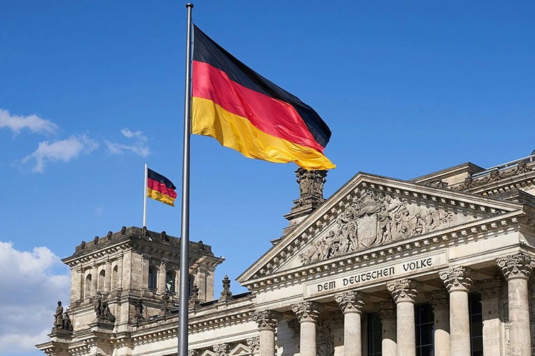 German courts strengthen claims to recover illegal online gambling losses